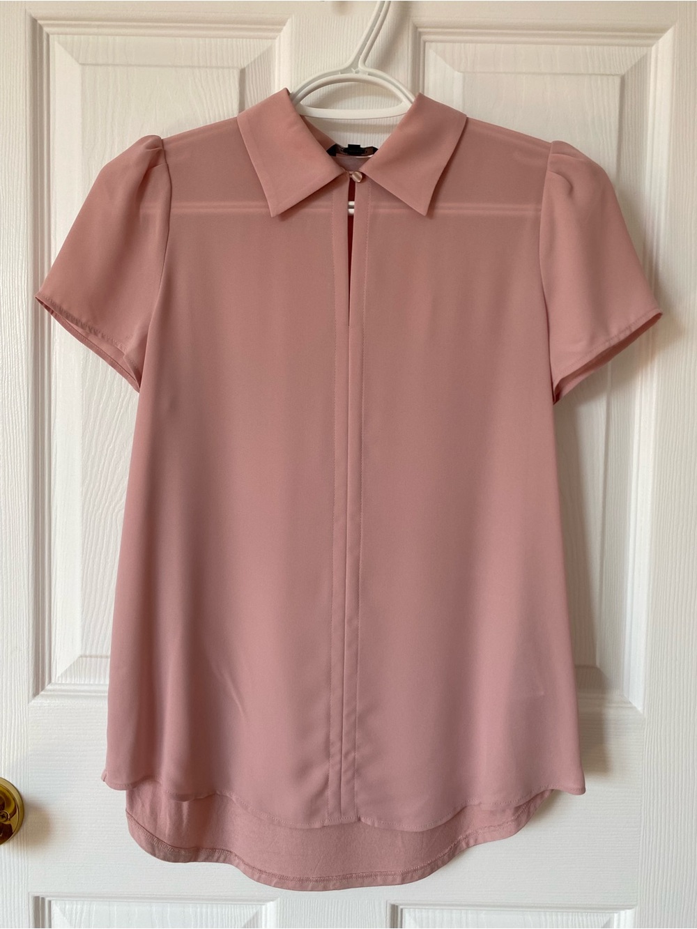 RW&CO. Dusty Rose Collared Short Sleeve Blouse